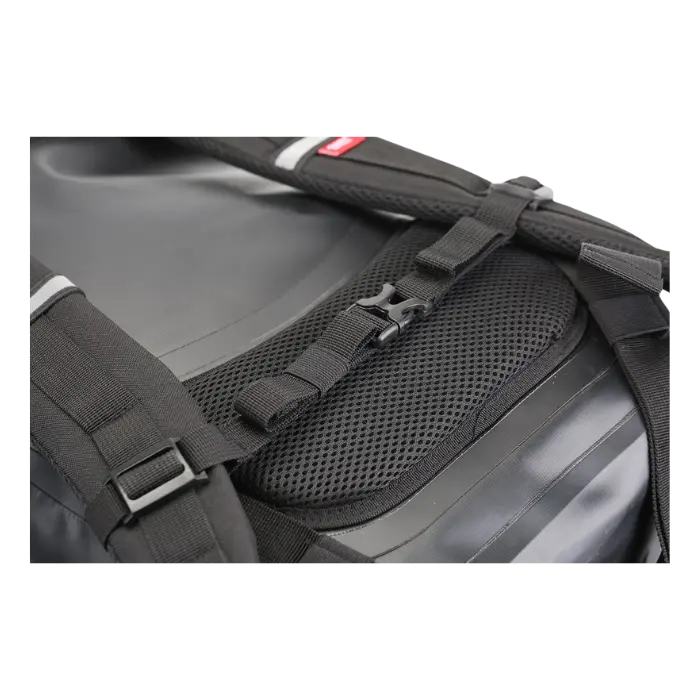 Mochila Osah DryPak Weekender 30L Impermeable Negra AC-DBM30N (3).webp