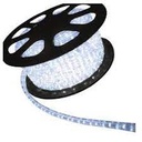 Manguera cuadrada de LED 3 hilos 25m 127V IP65 6500°K